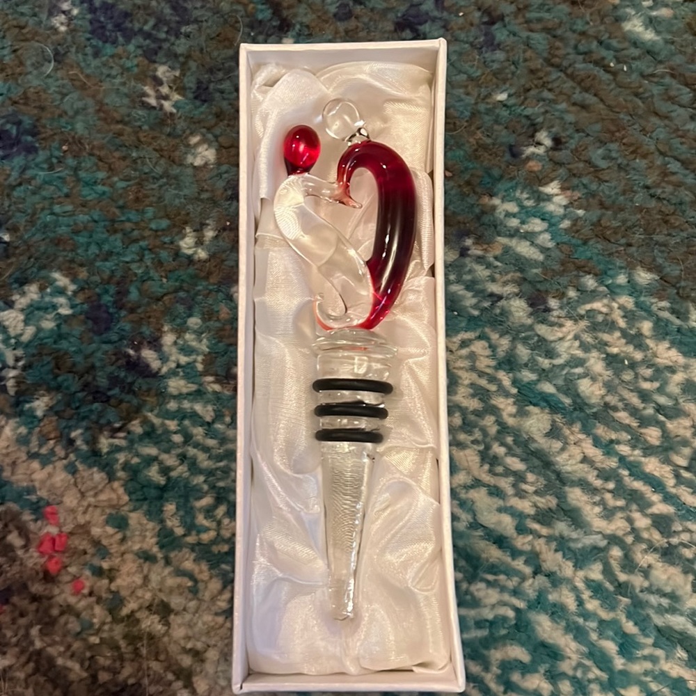 Murano glass heart wine stopper